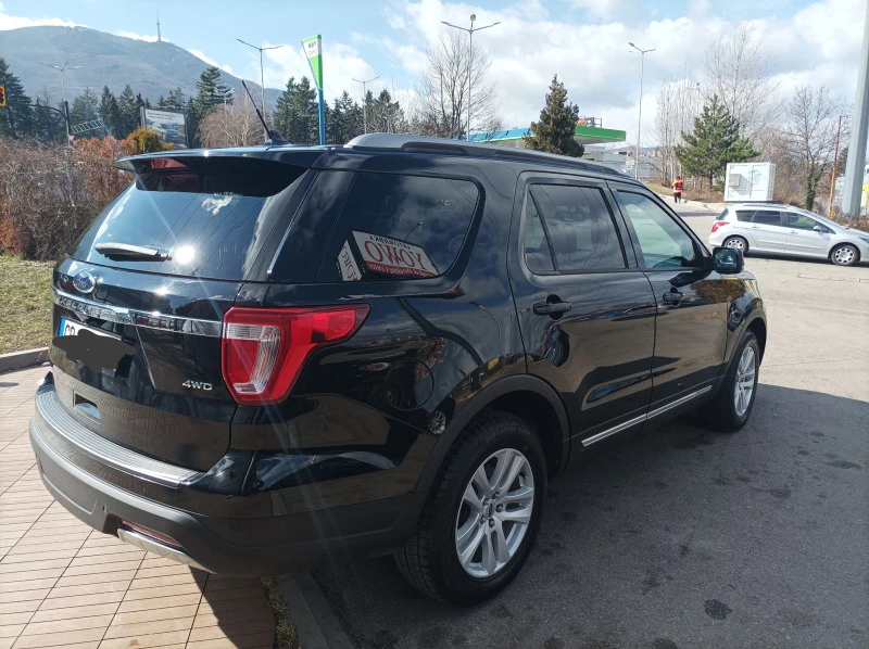 Ford Explorer, снимка 4 - Автомобили и джипове - 46736170