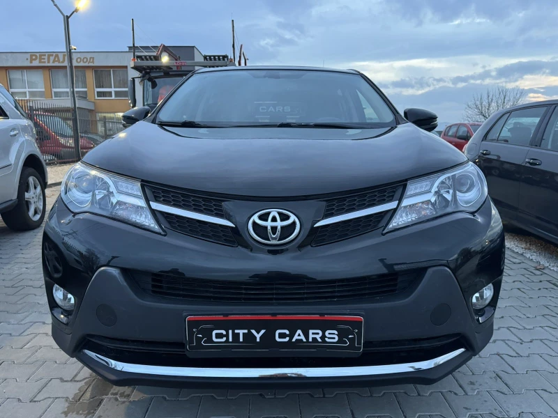 Toyota Rav4 2.0 D4D, снимка 1 - Автомобили и джипове - 48444351