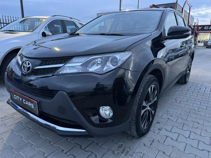 Toyota Rav4 2.0 D4D, снимка 4 - Автомобили и джипове - 48444351