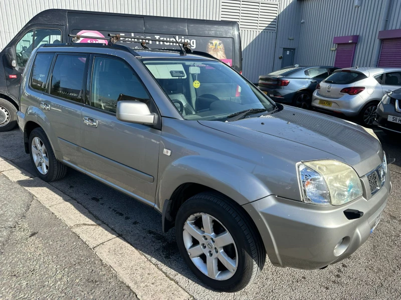 Nissan X-trail 2.5, снимка 1 - Автомобили и джипове - 49130468