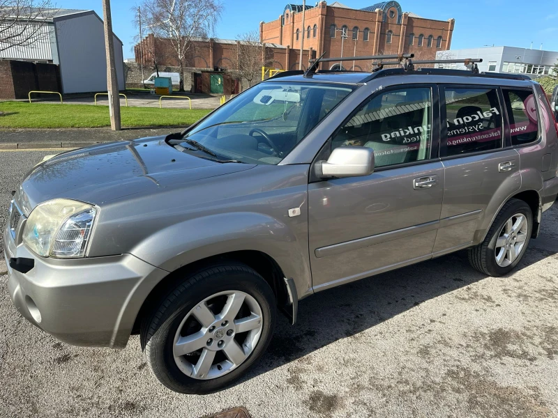 Nissan X-trail 2.5, снимка 3 - Автомобили и джипове - 49130468