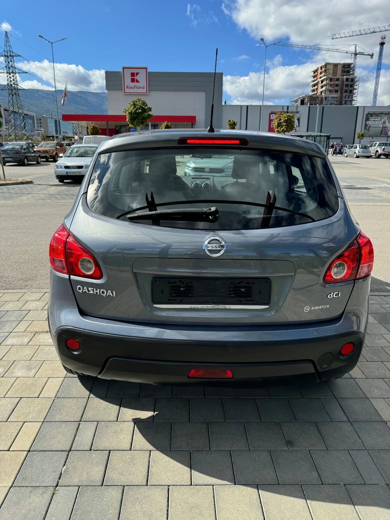 Nissan Qashqai 4x4 150к.с - изображение 5