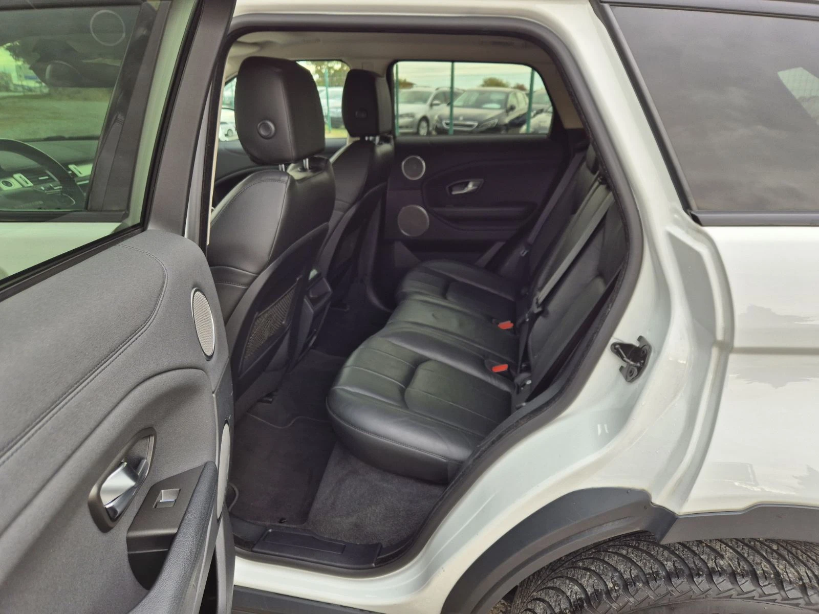 Land Rover Range Rover Evoque 2.0d | Mobile.bg — изображение 12