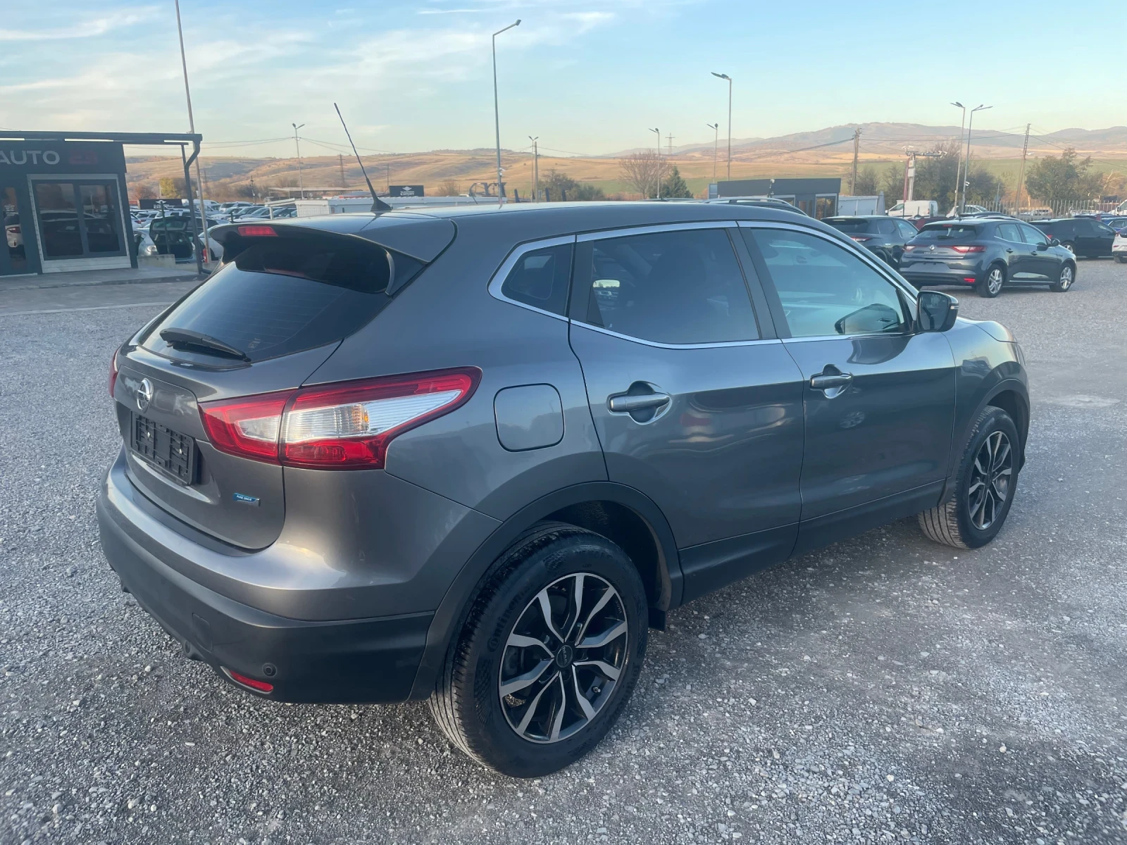 Nissan Qashqai 1.5DCI LED NAVI | Mobile.bg   7