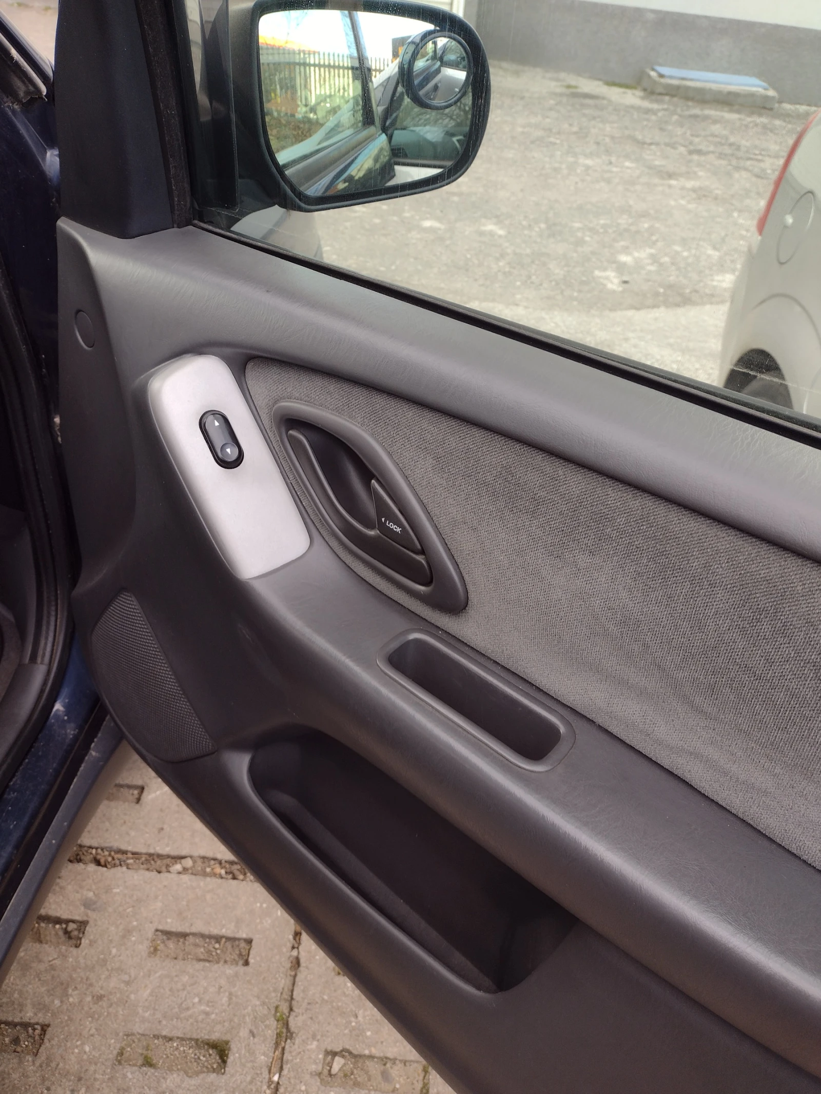 Mazda Tribute | Mobile.bg � ����������� 14