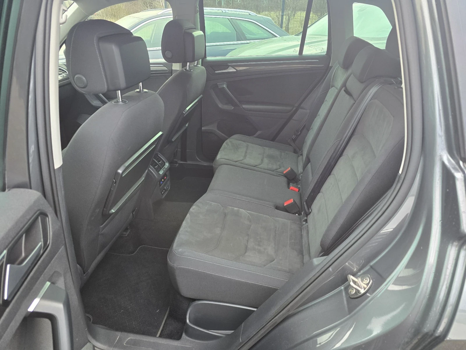 VW Tiguan R-LINE/DIGITAL | Mobile.bg � ����������� 10