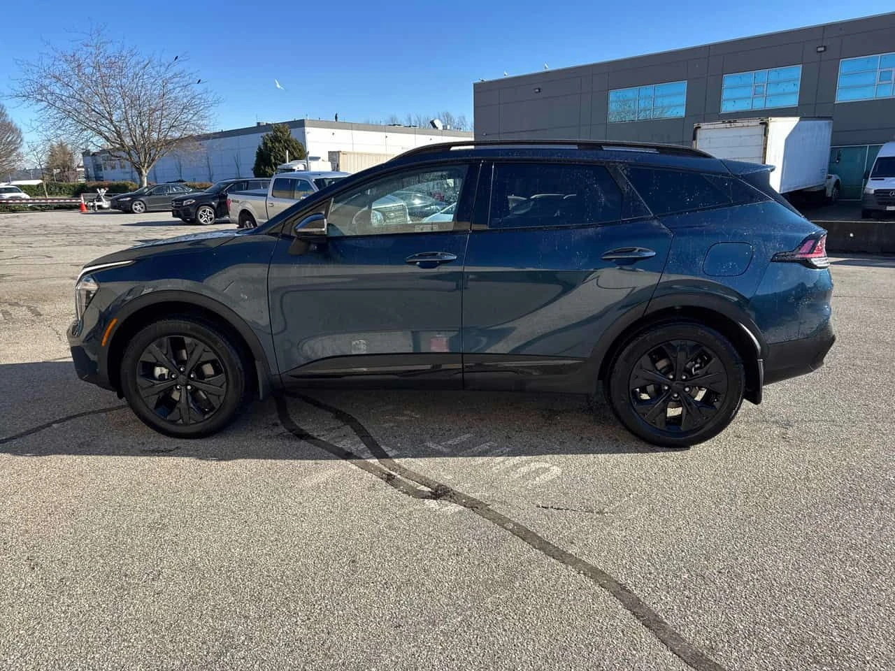 Kia Sportage * LX* ДВА КЛЮЧА* PANORAMA* ПОДГРЕВИ* , снимка 2 - Автомобили и джипове - 53991570