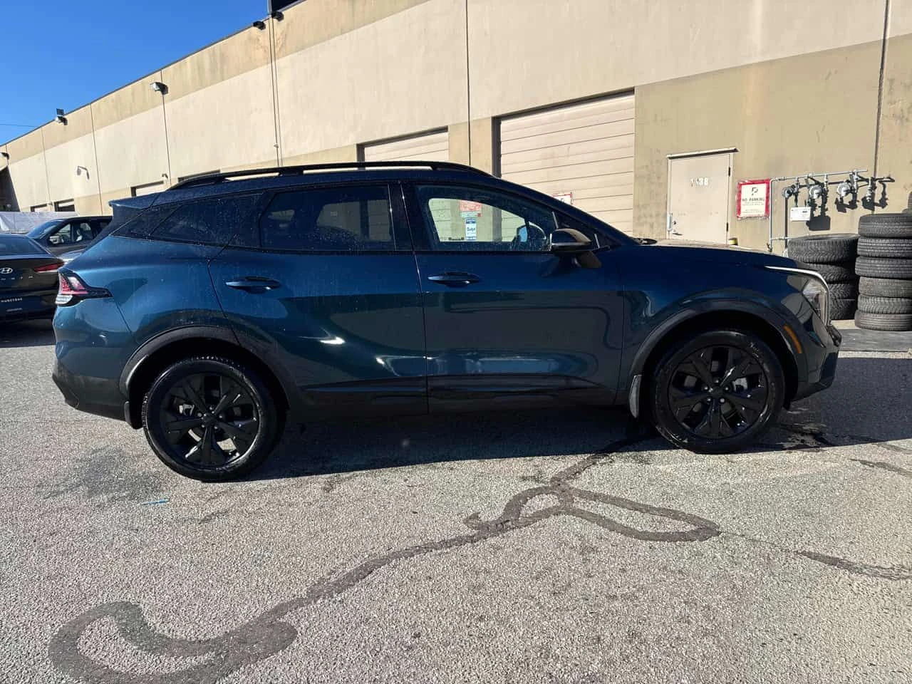 Kia Sportage * LX* ДВА КЛЮЧА* PANORAMA* ПОДГРЕВИ* , снимка 3 - Автомобили и джипове - 53991570