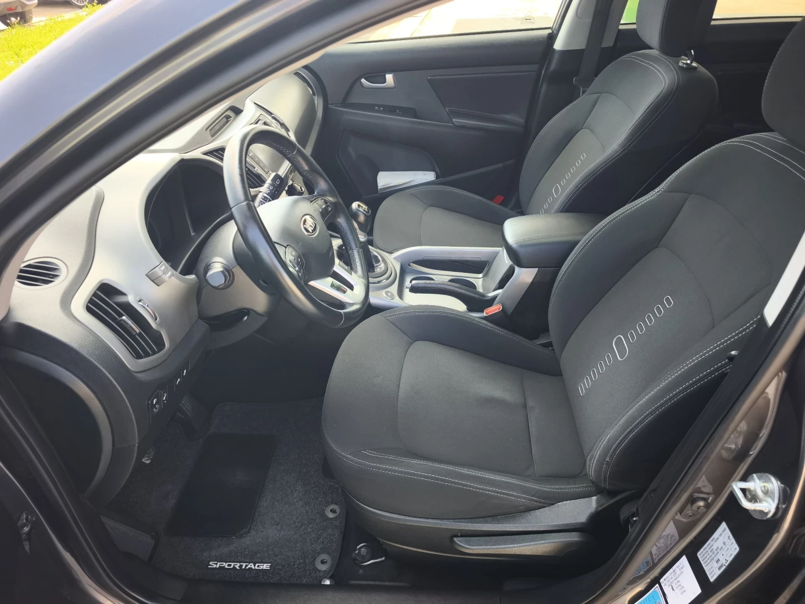 Kia Sportage 1.6i LPG FACE FULL SERVICE NEW !!!, снимка 8 - Автомобили и джипове - 54148957