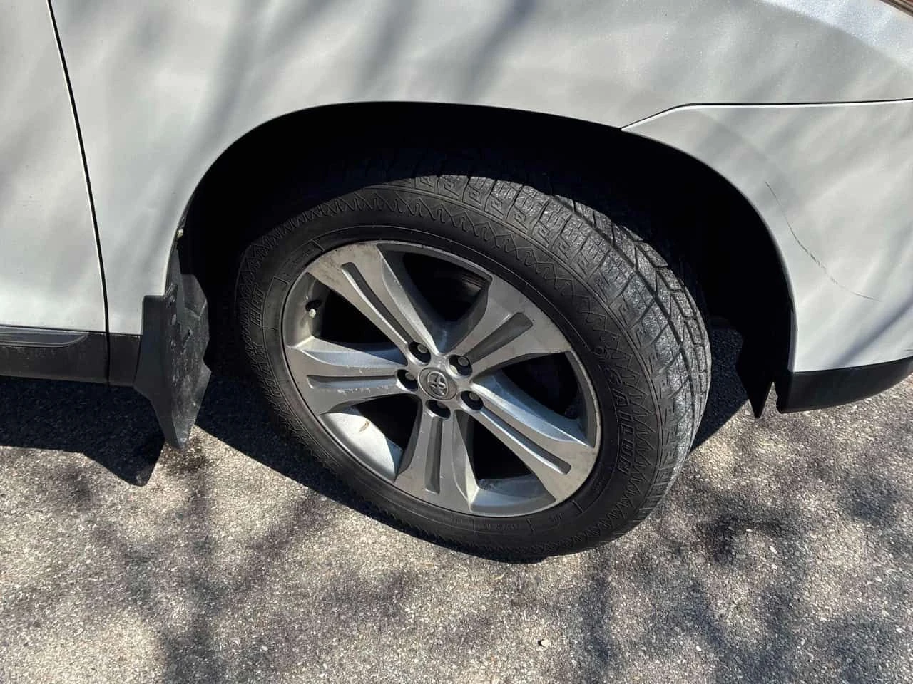 Toyota Highlander * Limited * PANO* KEYLESS* ПОДГРЕВ* , снимка 7 - Автомобили и джипове - 54156620