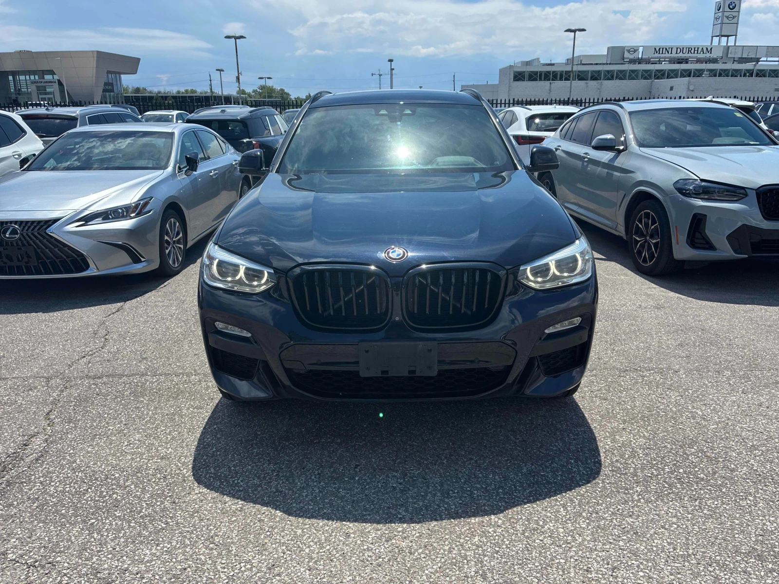 BMW X3 xDrive30i * Keyless * CARFAX * АВТО КРЕДИТ * , снимка 2 - Автомобили и джипове - 54949752