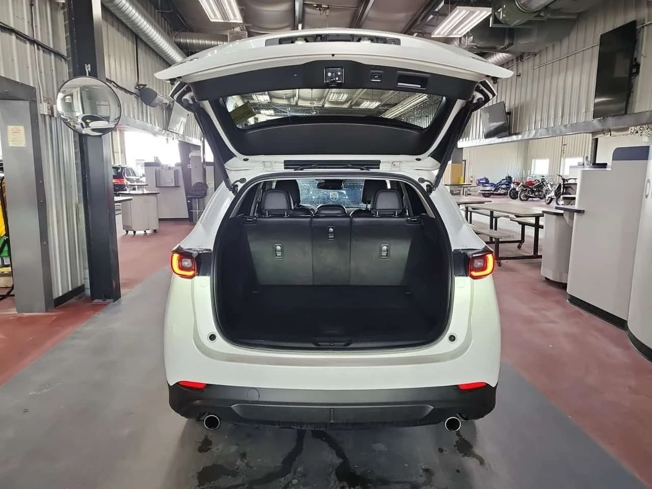 Mazda CX-5 KURO EDITION / ПОДГРЕВИ / ПАНОРАМА / ПАМЕТ , снимка 5 - Автомобили и джипове - 55471411