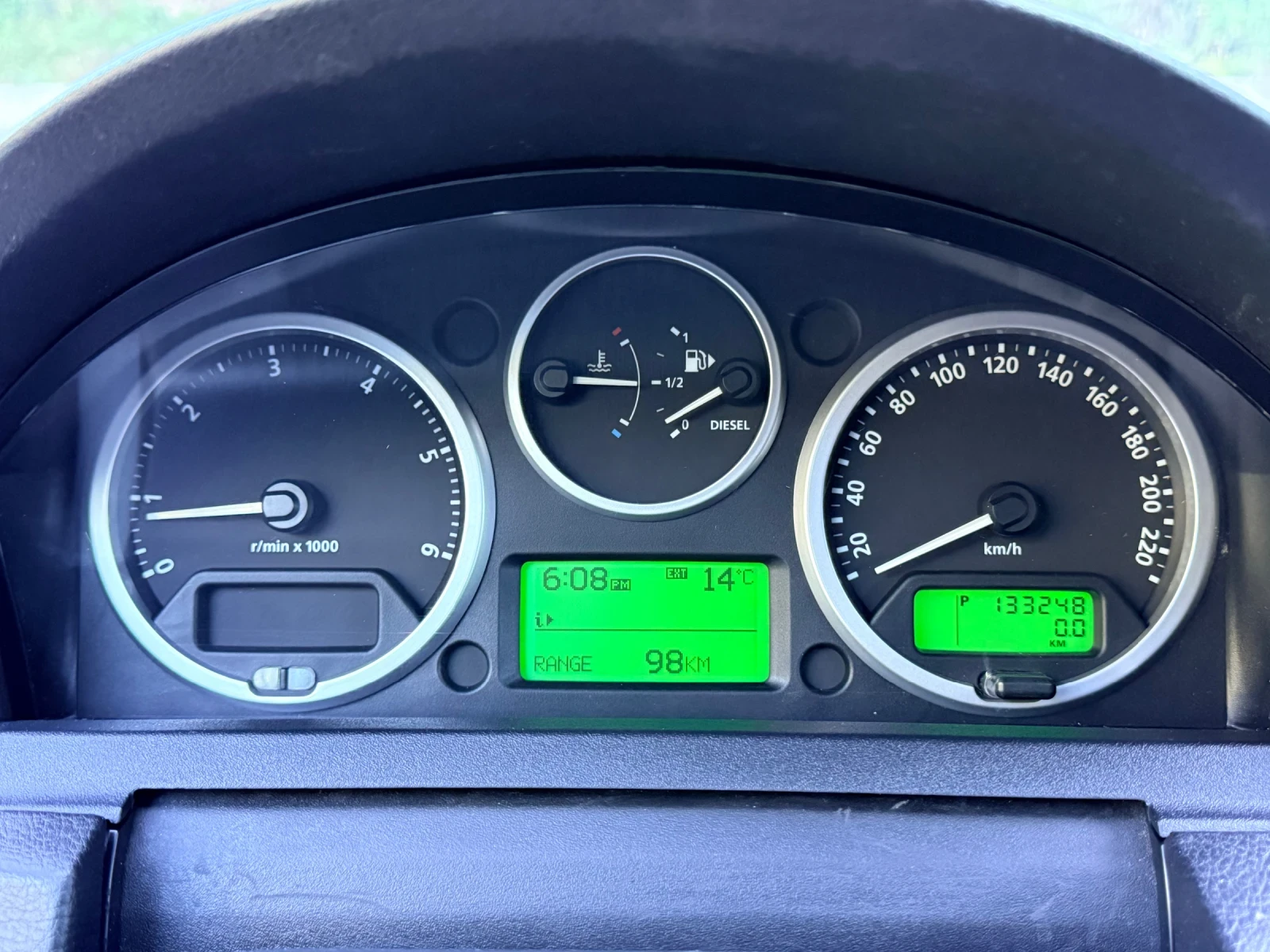 Land Rover Discovery 2.7TDV6* HSE* ИТАЛИЯ* 2КЛЮЧА* , снимка 12 - Автомобили и джипове - 55711707