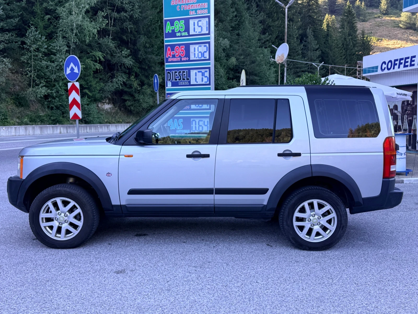 Land Rover Discovery 2.7TDV6* HSE* ИТАЛИЯ* 2КЛЮЧА* , снимка 2 - Автомобили и джипове - 55711707