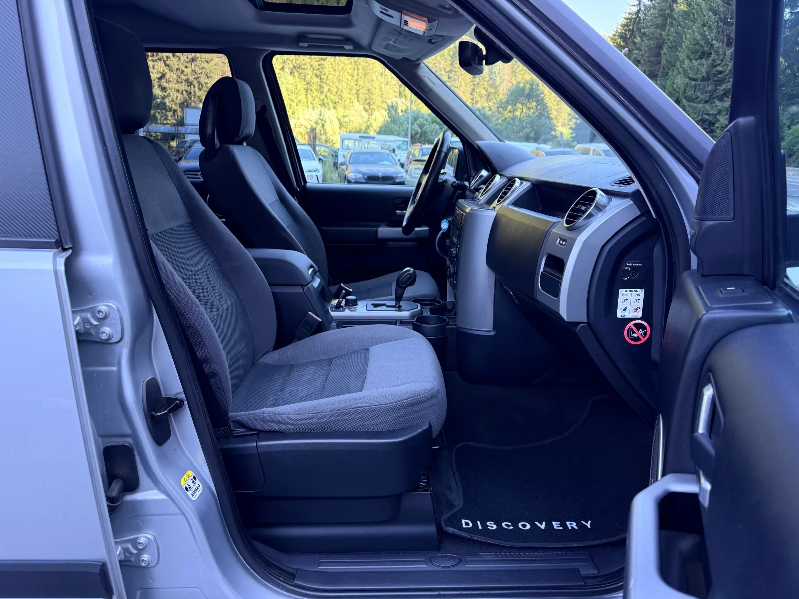 Land Rover Discovery 2.7TDV6* HSE* ИТАЛИЯ* 2КЛЮЧА* , снимка 9 - Автомобили и джипове - 55711707
