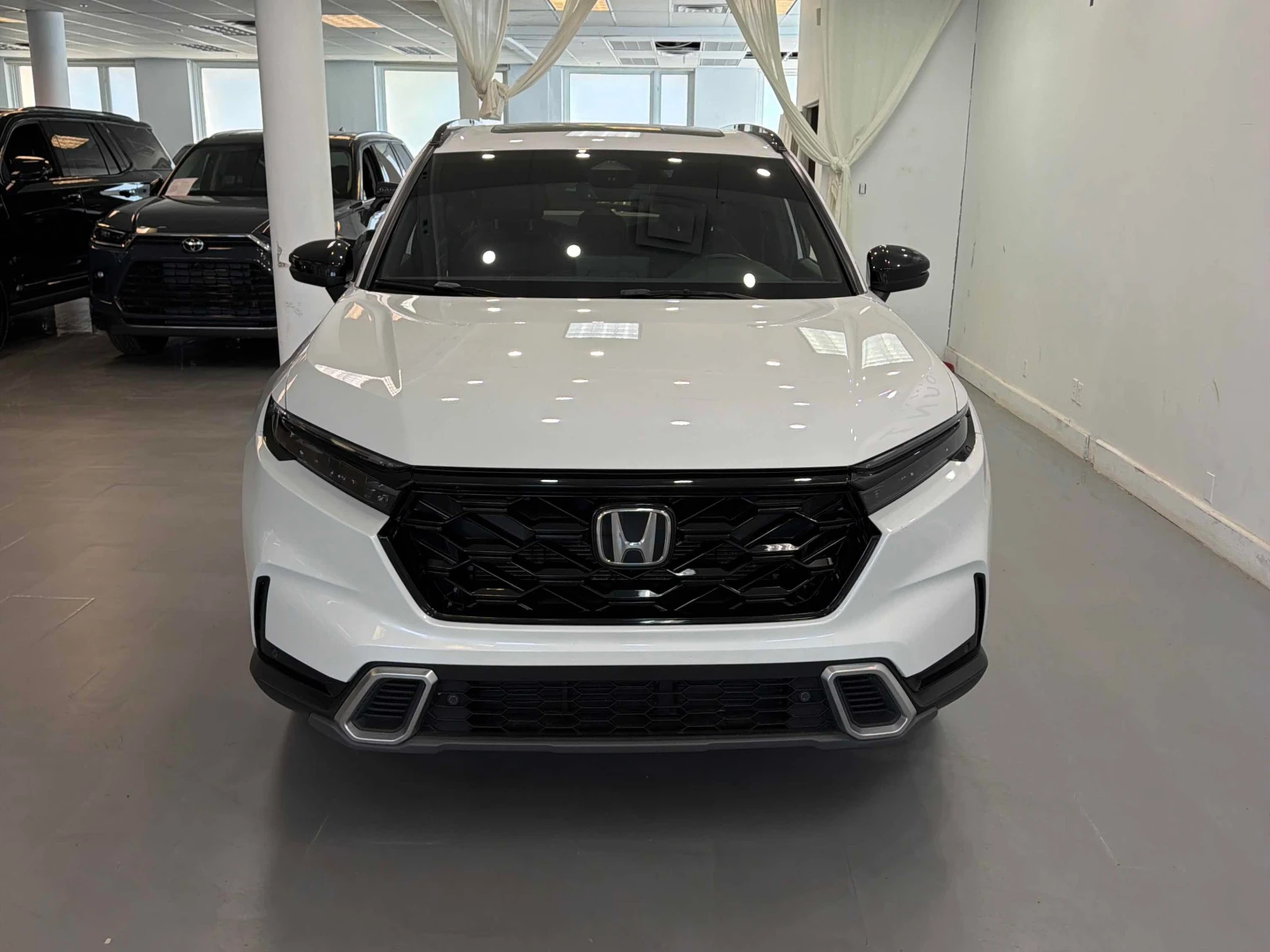 Honda Cr-v Touring | CARFAX | АВТОКРЕДИТ БЕЗ ПЪРВОНАЧАЛНА , снимка 2 - Автомобили и джипове - 55931241