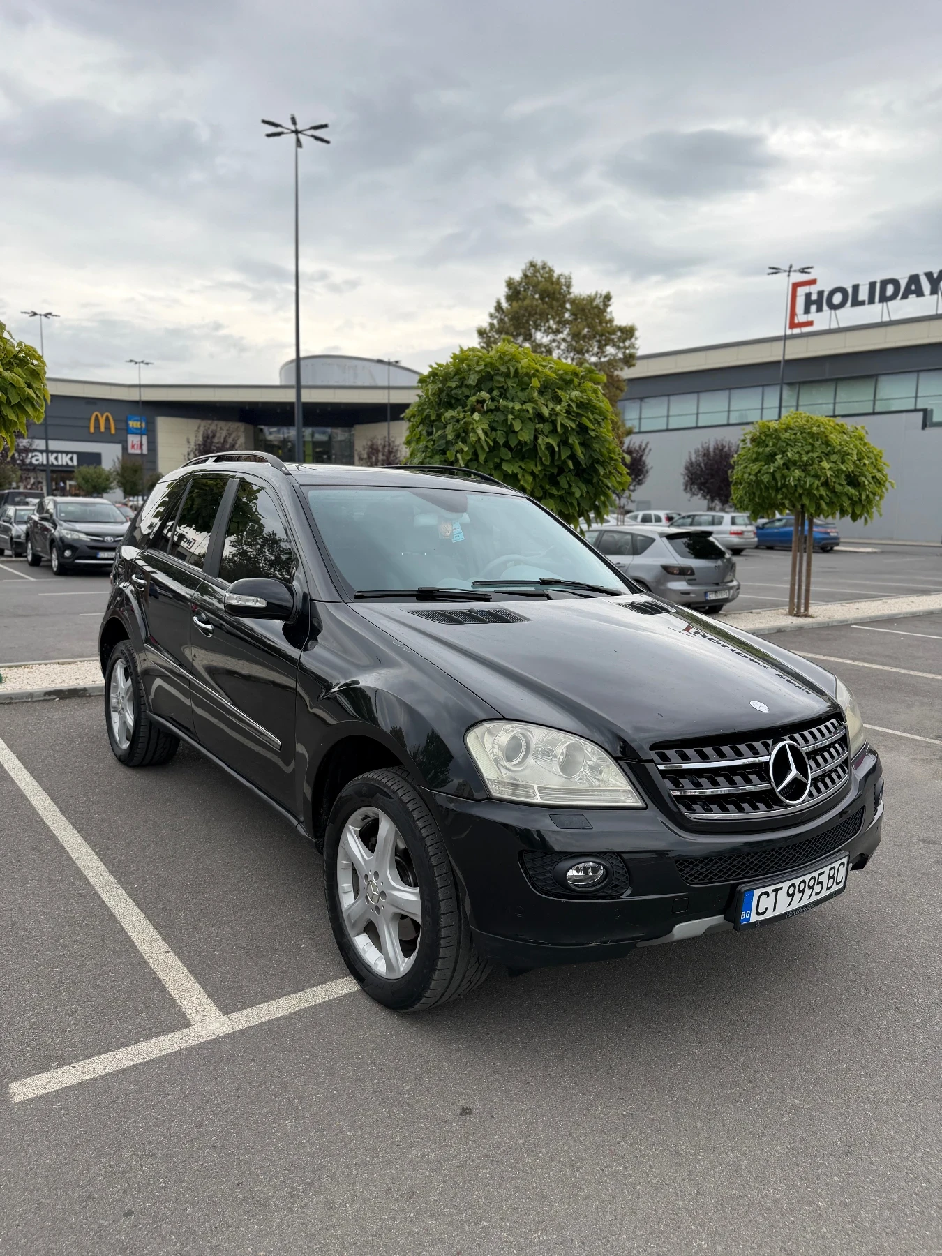 Mercedes-Benz ML 320, снимка 2 - Автомобили и джипове - 56272397