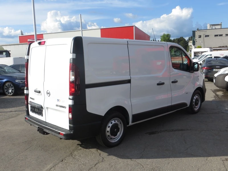 Opel Vivaro 1, 6 BITURBO, снимка 4 - Бусове и автобуси - 40884228