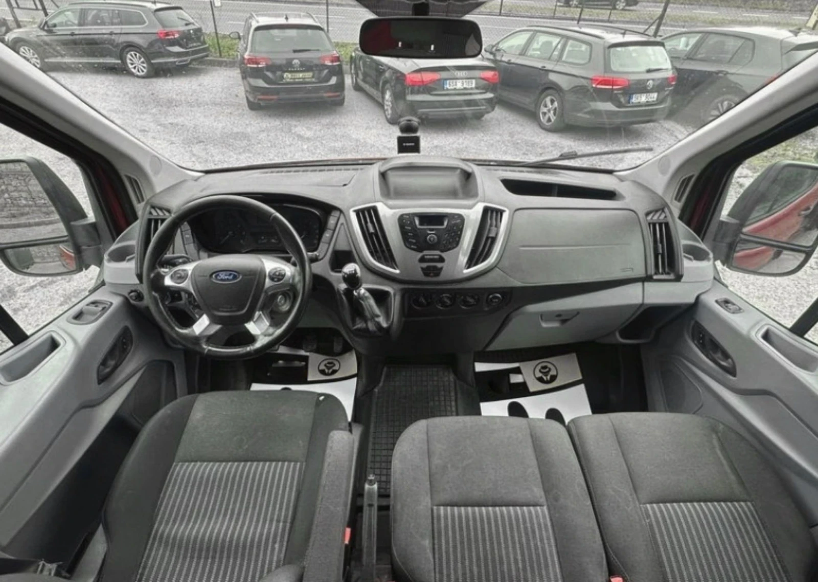 Ford Transit Товаропътнически 7 места - изображение 7