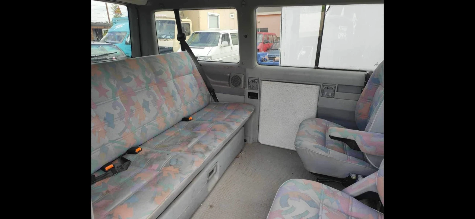 VW Multivan, снимка 10 - Бусове и автобуси - 56510733