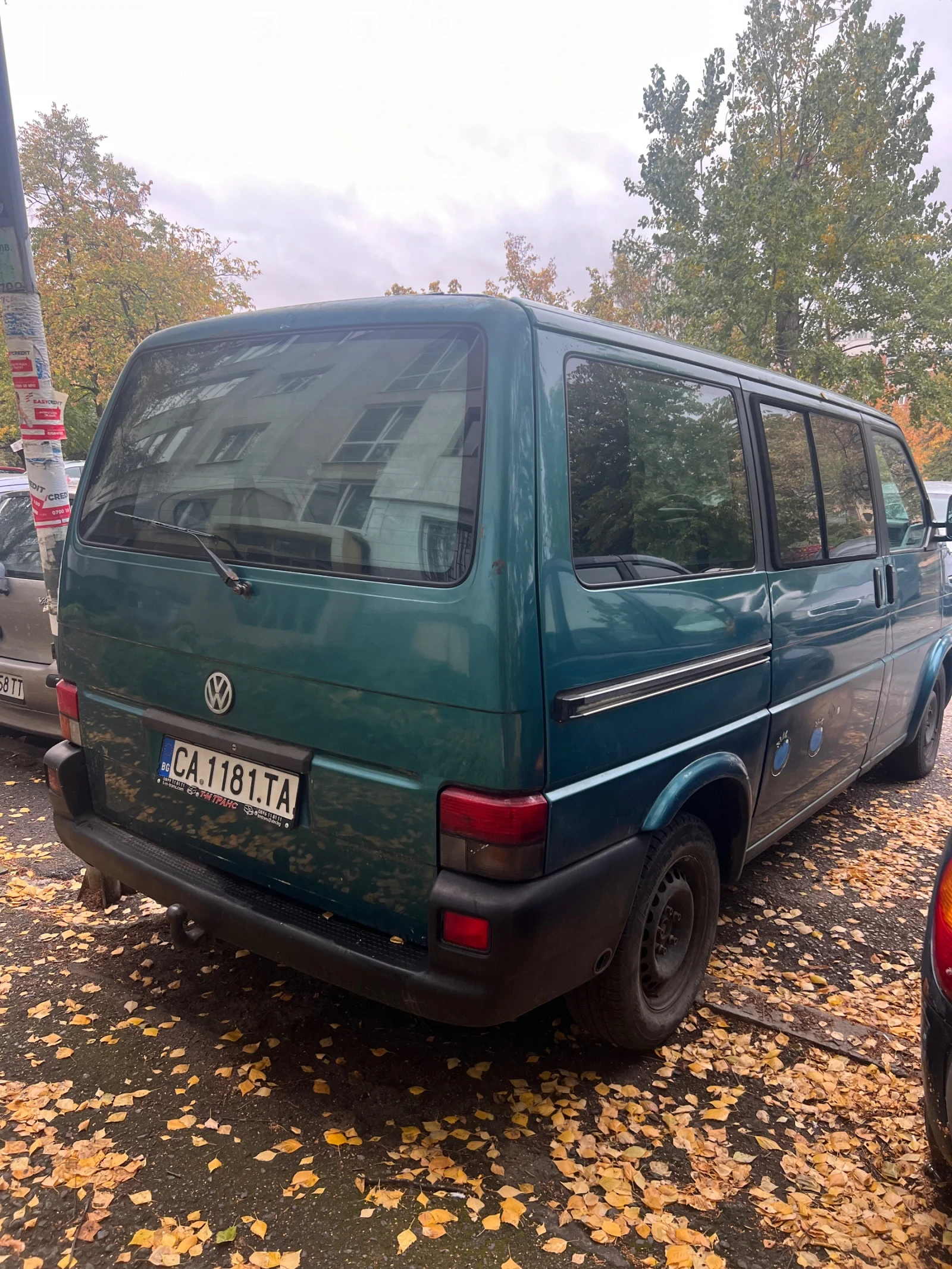 VW Multivan, снимка 3 - Бусове и автобуси - 56510733