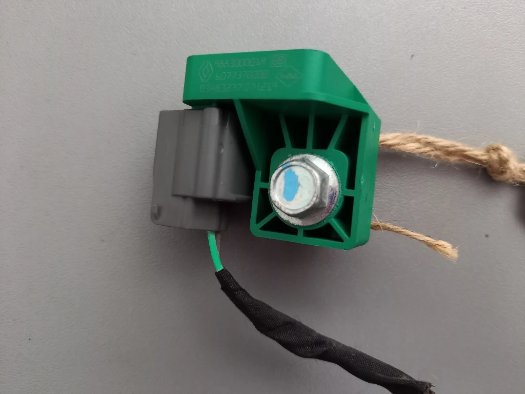     2.0  | Mobile.bg   1