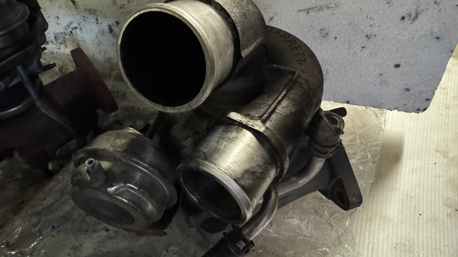    Toyota Corolla - 17201-06010 | Mobile.bg   1