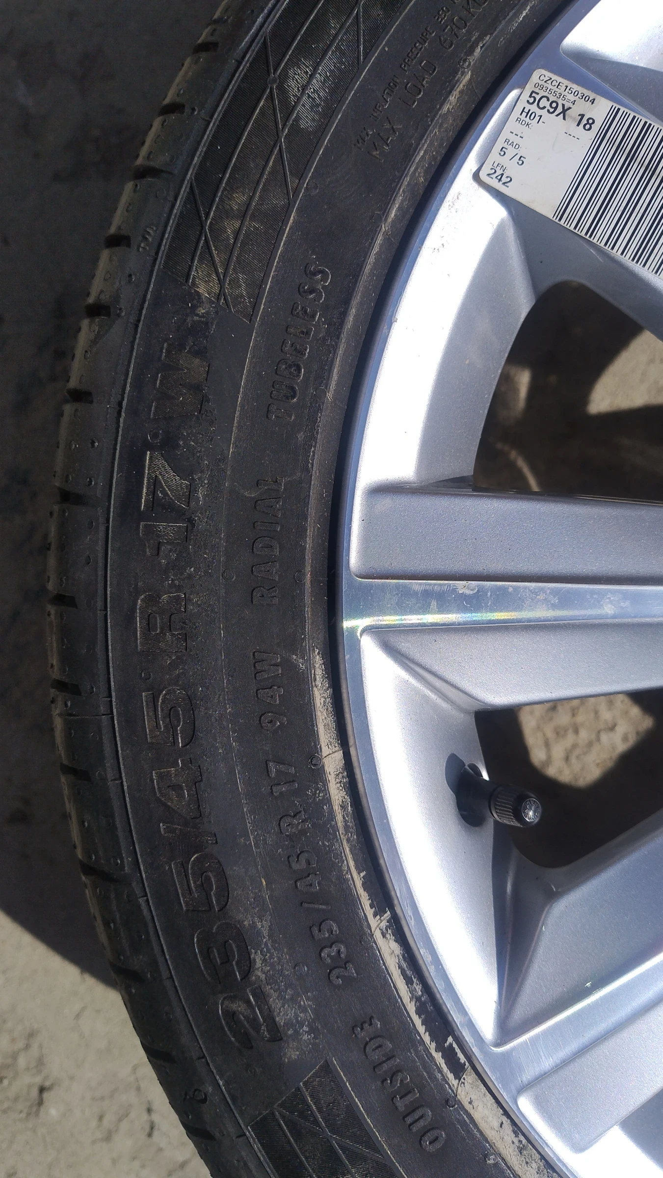 ���� � ������ 235/45R17 �� VW | Mobile.bg � ����������� 3
