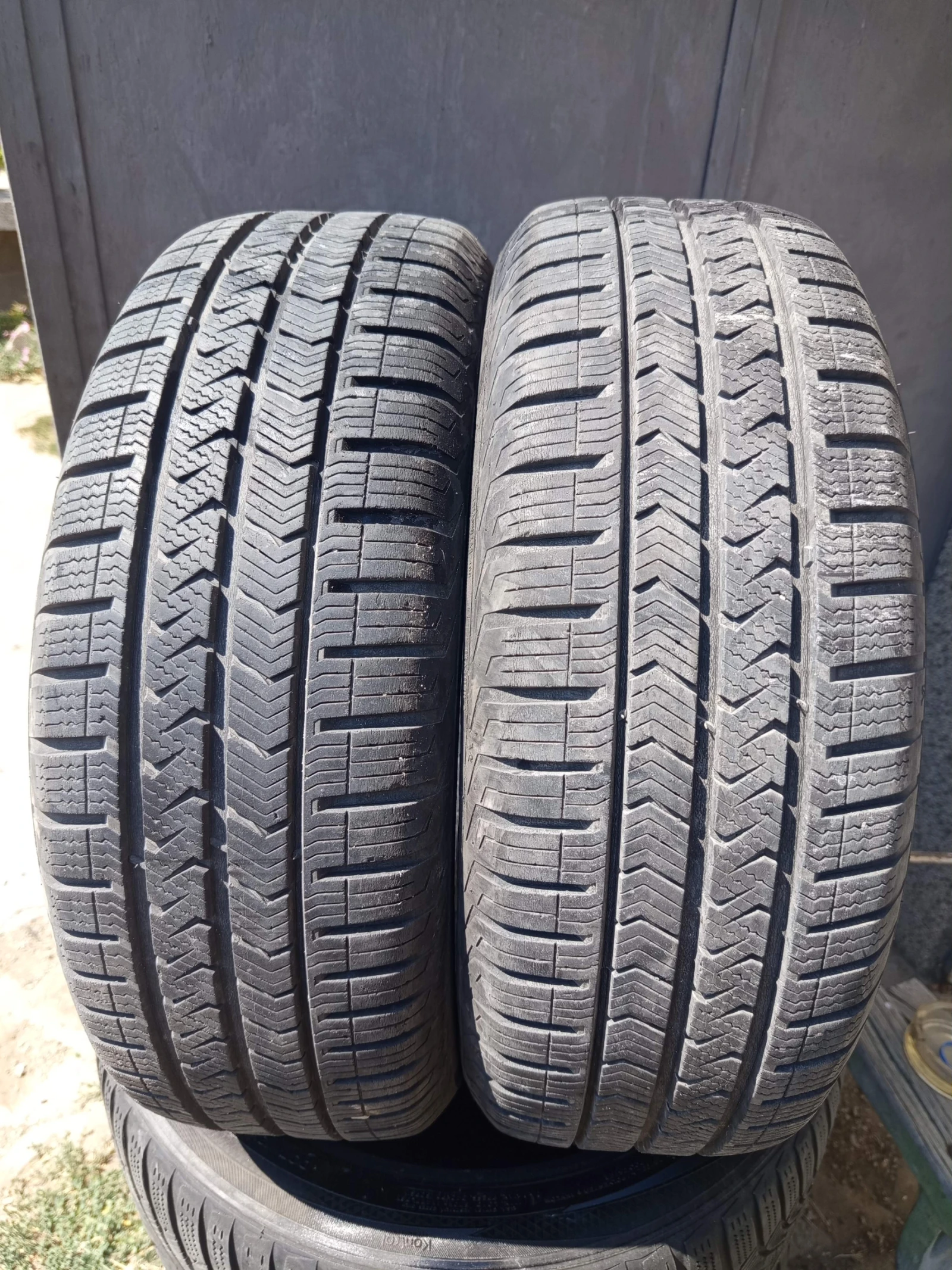 Гуми Всесезонни 185/60R15