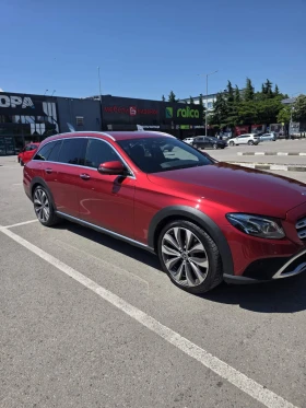 Mercedes-Benz E 220, снимка 3