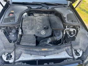 Mercedes-Benz E 220, снимка 8