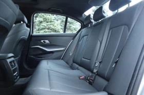 BMW 330 i xDrive* КАМЕРА* ПОДГРЕВ* ШИБИДАХ* КРАЙНА ЦЕНА* , снимка 10