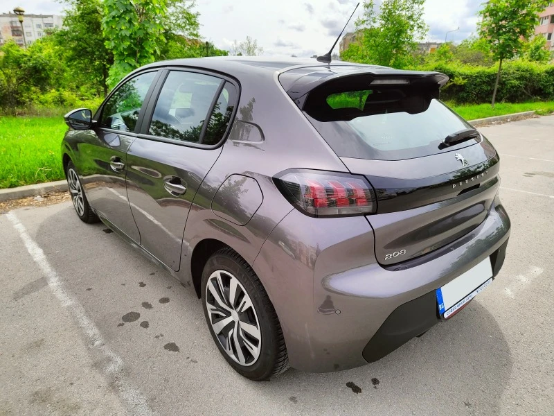 Peugeot 208, снимка 4 - Автомобили и джипове - 46626847