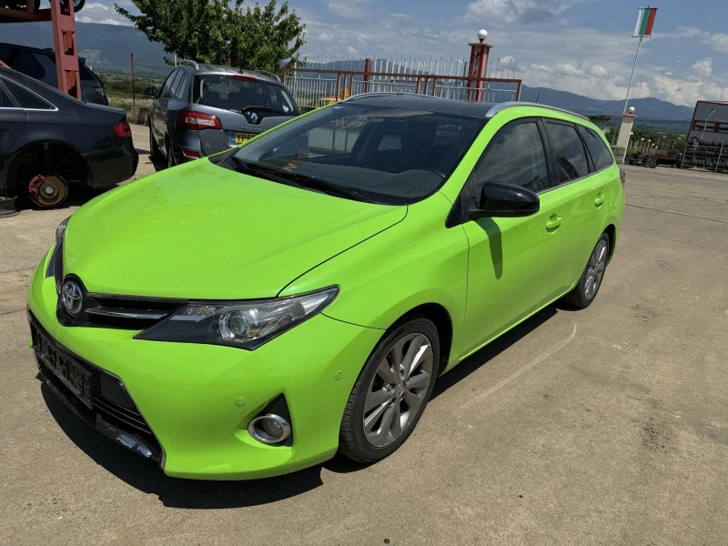 Toyota Auris 1.8, снимка 9 - Автомобили и джипове - 46086707