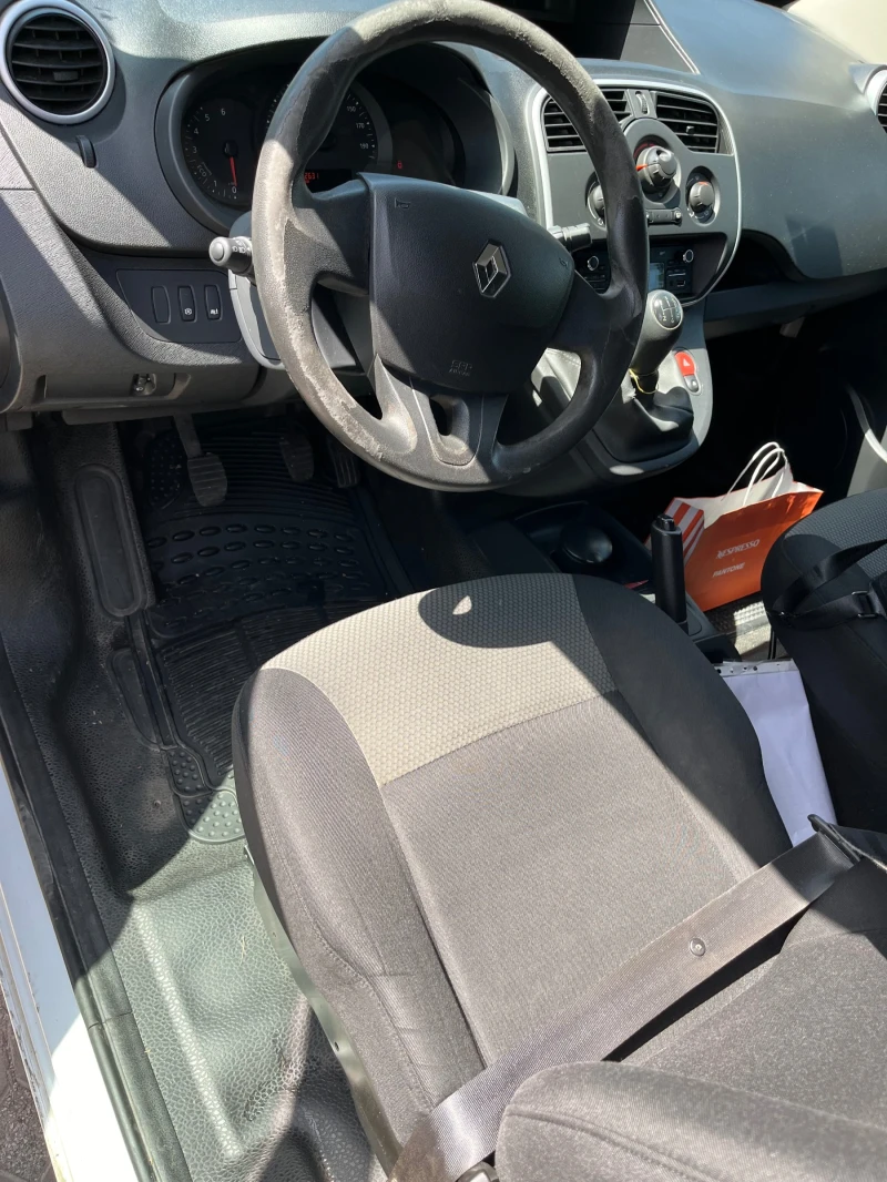 Renault Kangoo, снимка 2 - Автомобили и джипове - 48287718