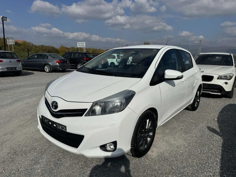 Toyota Yaris, снимка 2 - Автомобили и джипове - 47978351