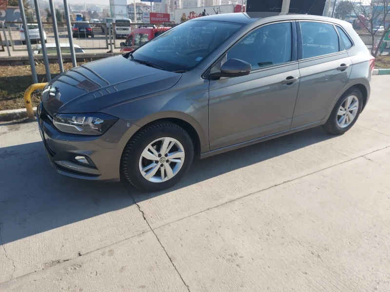 VW Polo 1.0 TS?, снимка 4 - Автомобили и джипове - 48880876