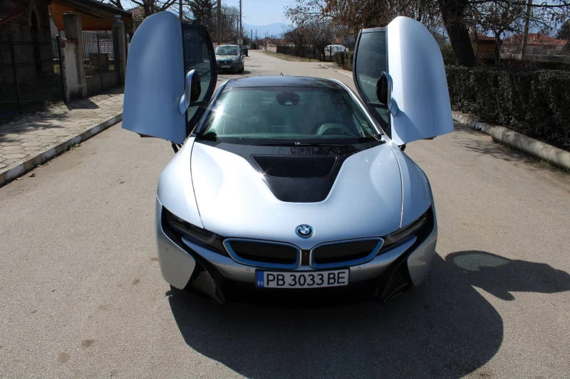 BMW i8 BMW I8, снимка 3 - Автомобили и джипове - 49398973