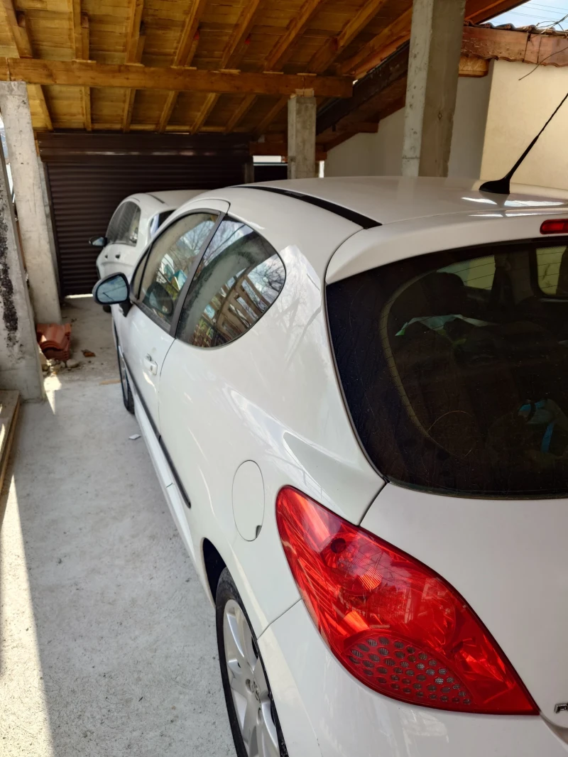 Peugeot 207 1.6 HDI, снимка 2 - Автомобили и джипове - 52554562