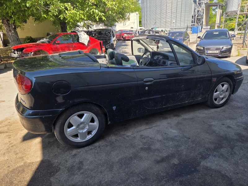 Renault Megane 1.6 16V 109к.с., снимка 6 - Автомобили и джипове - 50405548