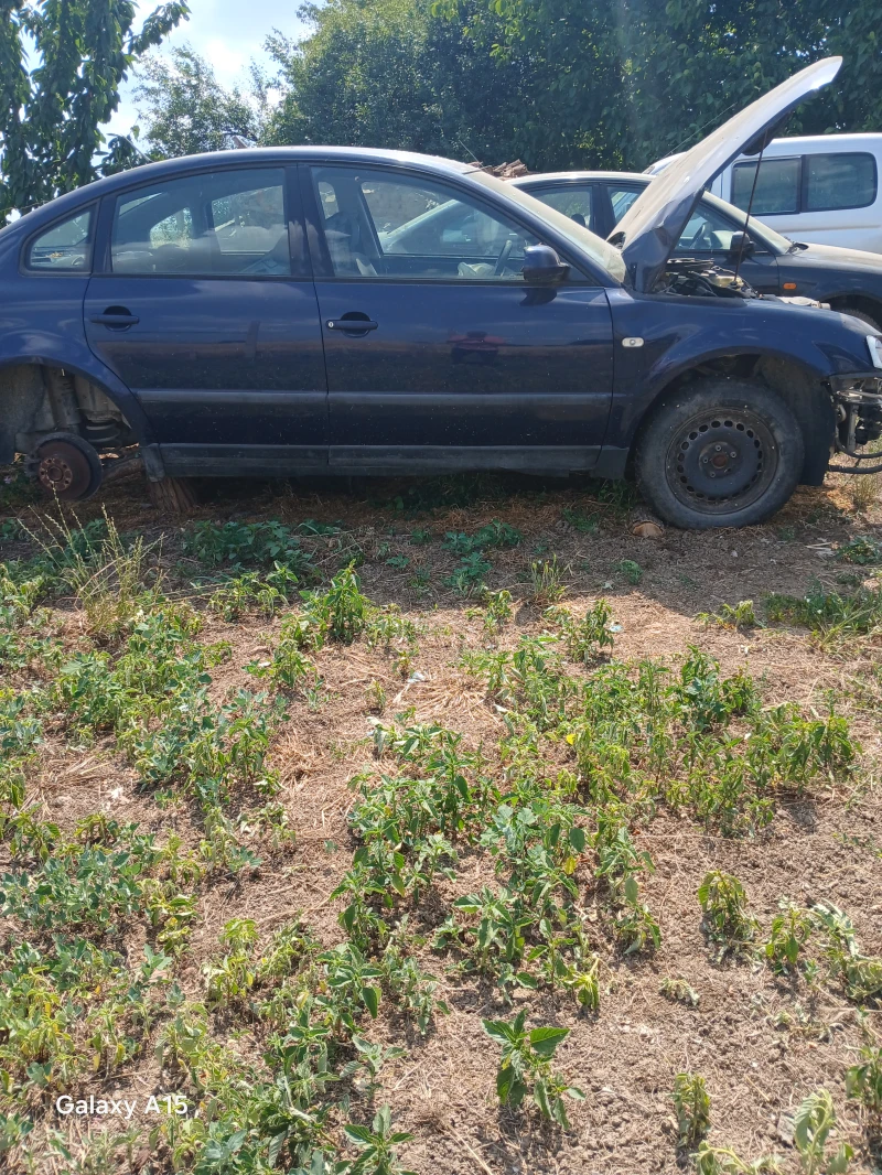 VW Passat 1.9, снимка 3 - Автомобили и джипове - 52296767