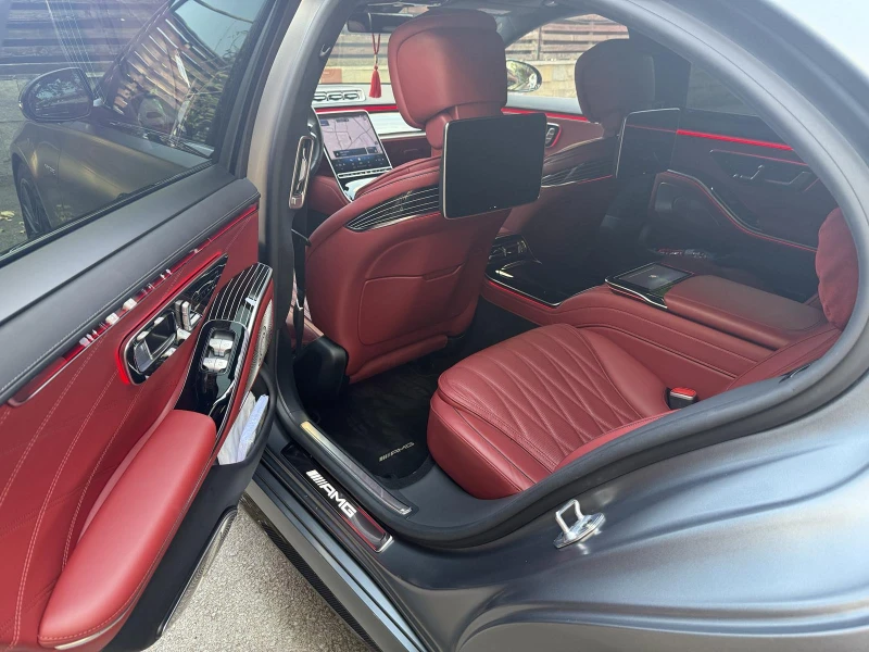 Mercedes-Benz S 63 AMG E Performance* FULL* HUD* Burm* First class* Execu, снимка 7 - Автомобили и джипове - 51756672