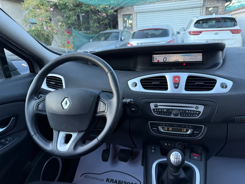 Renault Grand scenic 1.5DCI 110HP, снимка 11 - Автомобили и джипове - 51773125