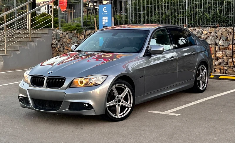 BMW 318 Facelift * LCI* Full M pack, снимка 3 - Автомобили и джипове - 52117344