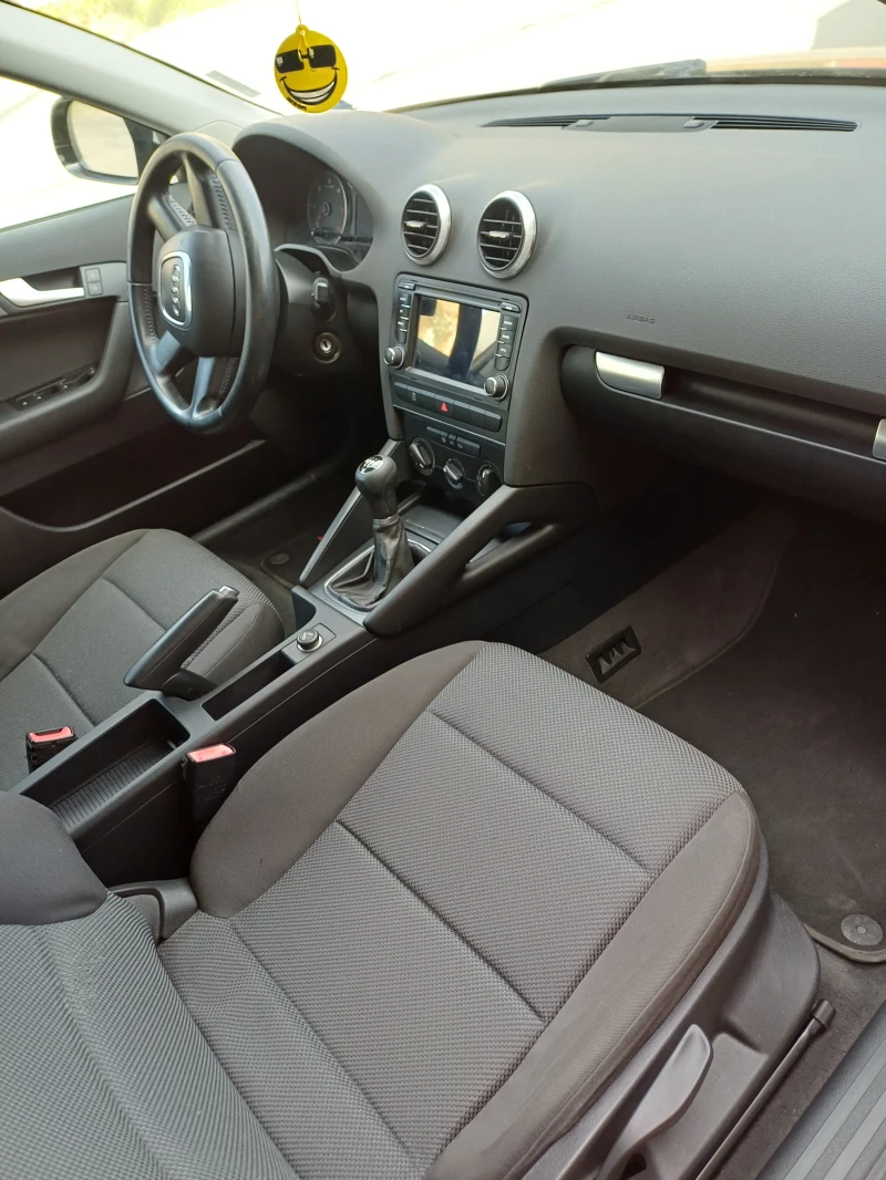 Audi A3 1.6 TDI, снимка 6 - Автомобили и джипове - 52346908