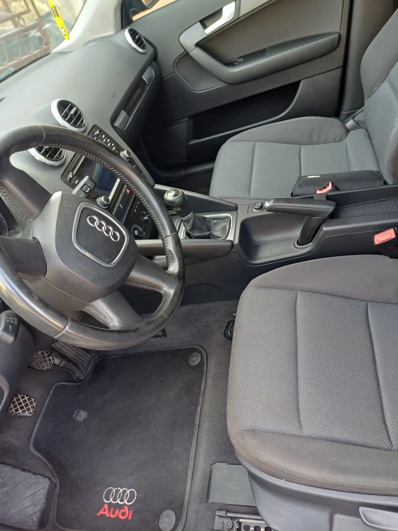 Audi A3 1.6 TDI, снимка 7 - Автомобили и джипове - 52346908
