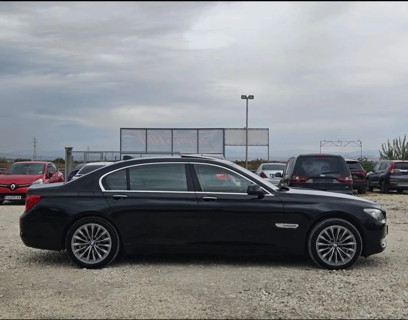 BMW 730, снимка 4 - Автомобили и джипове - 52377433