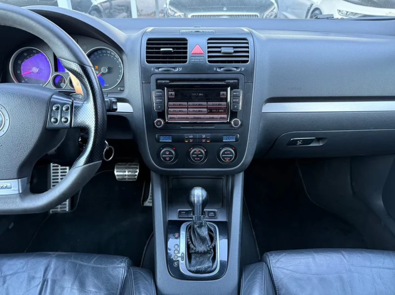 VW Golf golf 5 gti, снимка 9 - Автомобили и джипове - 52486253