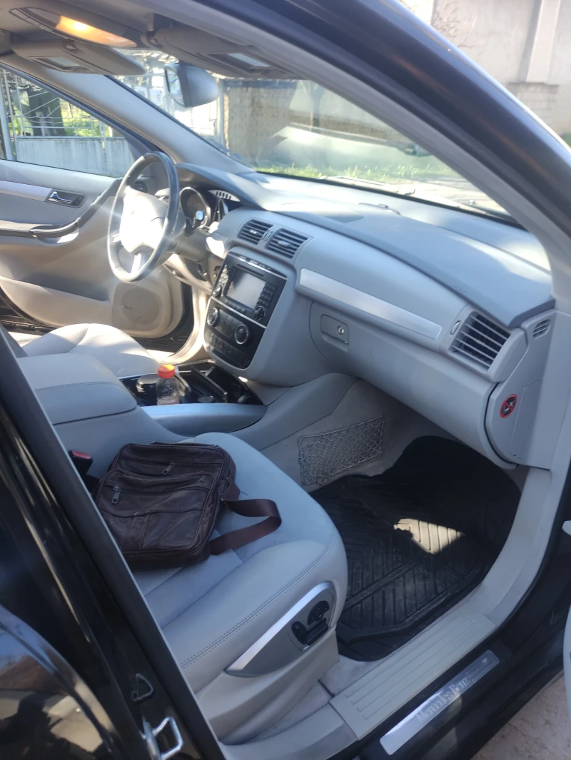 Mercedes-Benz R 350, снимка 7 - Автомобили и джипове - 52514472