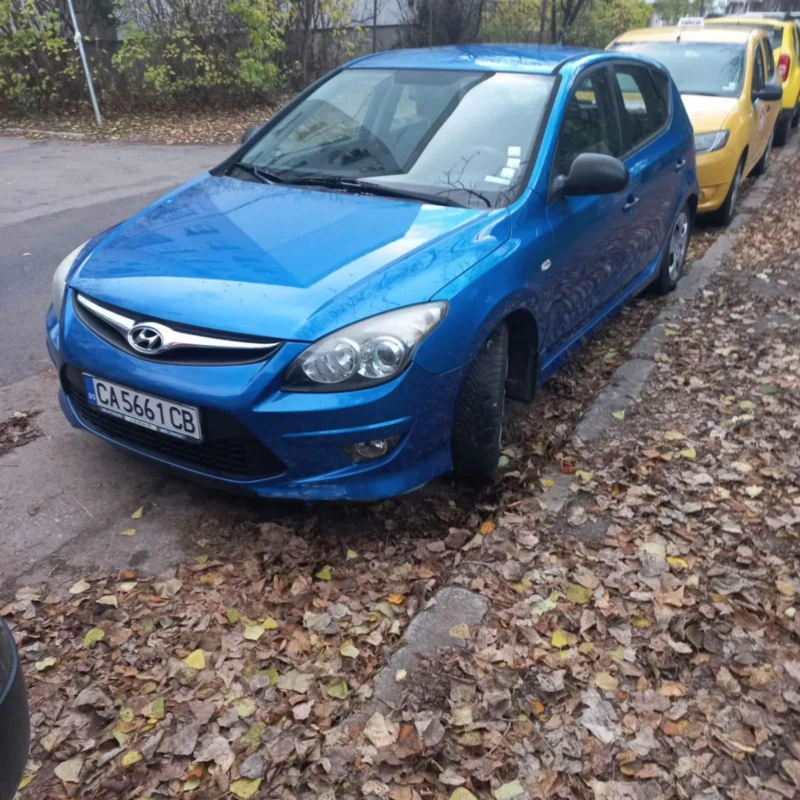 Hyundai I30 1.4 gaz/benzin, снимка 15 - Автомобили и джипове - 52792578